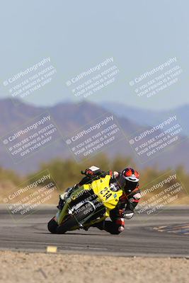 media/Mar-21-2025-CVMA Friday Practice (Fri) [[30cd4fe323]]/4-Racer 3/Session 6 (Turn 15)/